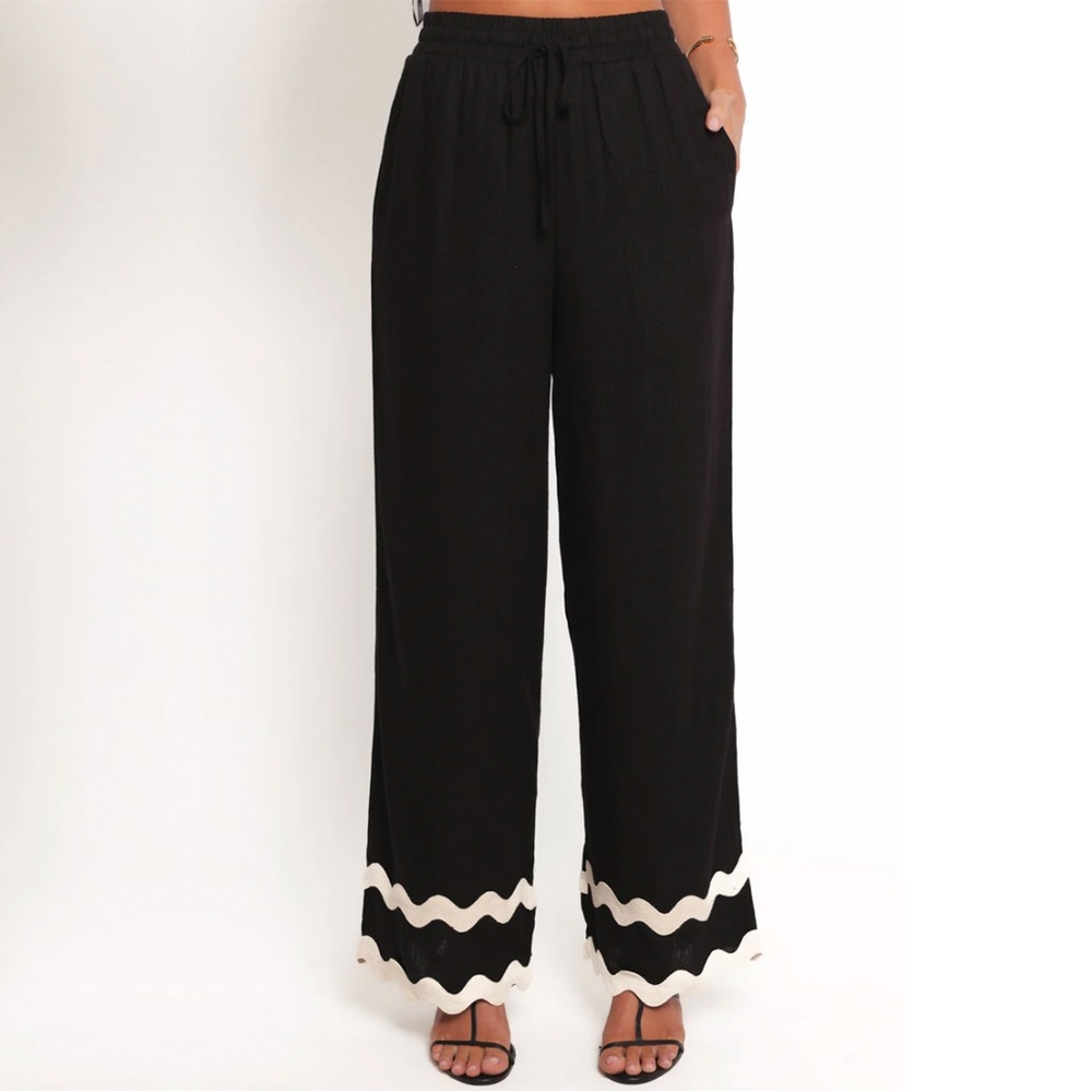 Petal & Pup Taliah Pants in Black 🖤